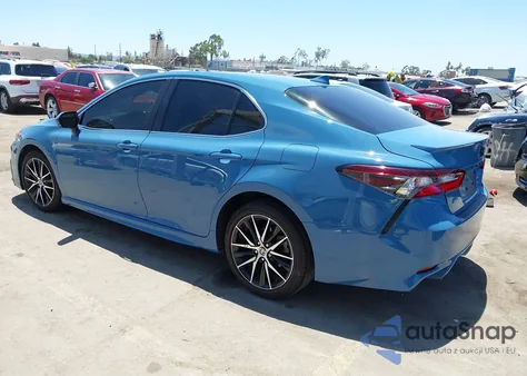 2024 Toyota Camry Se z USA, uszkodzony, nr VIN 4T1G11AK3RU226889